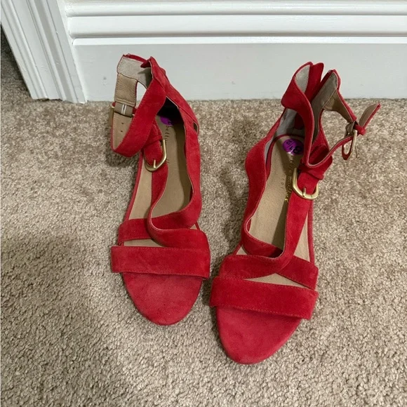 Bettye Muller Red Suede Sandals | Block Heel w/ Double Buckle & Zip | 1.5” Heel - Picture 9 of 9